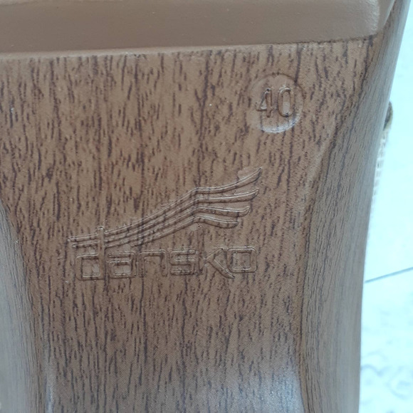 Dansko Taupe Snake Jacinda Nubuck Sandal Size 40 - Picture 7 of 10